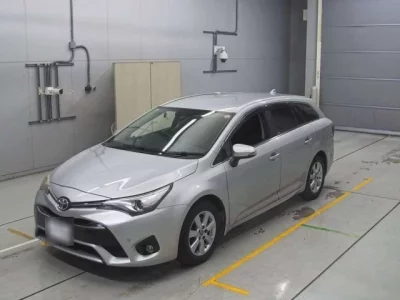 Toyota AVENSIS WAGON
