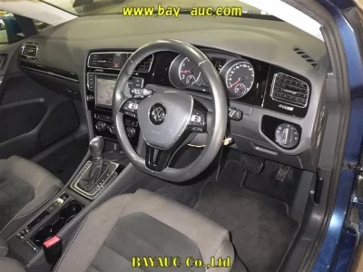 Volkswagen GOLF VARIANT