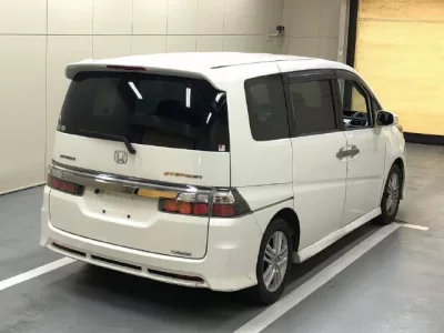 Honda STEP WAGON