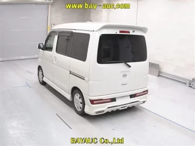 Daihatsu Atrai Wagon