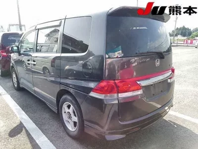 Honda STEP WAGON