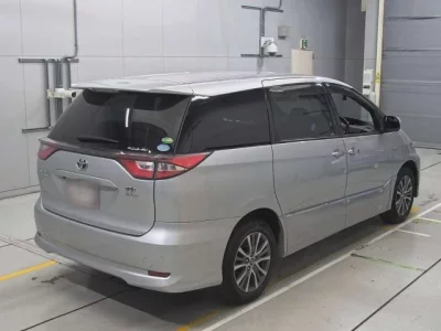 Toyota ESTIMA HYBRID