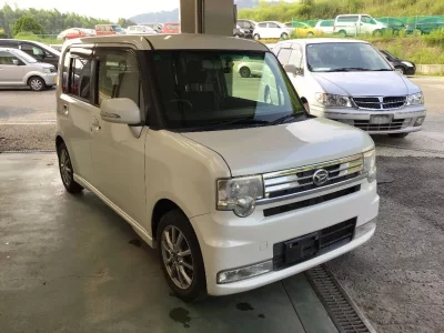 Daihatsu MOVE CONTE