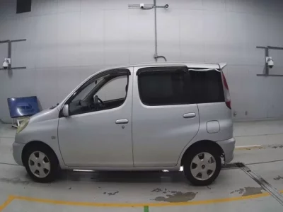 Toyota FUNCARGO