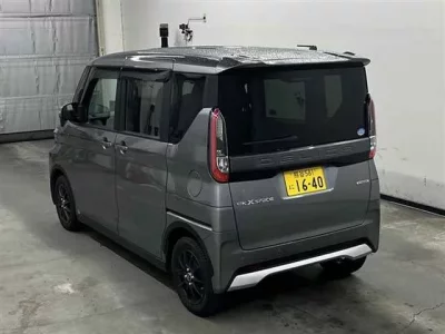 Mitsubishi EK X SPACE