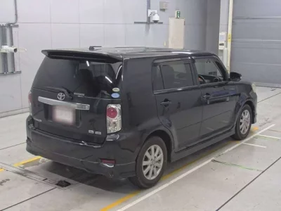 Toyota COROLLA RUMION