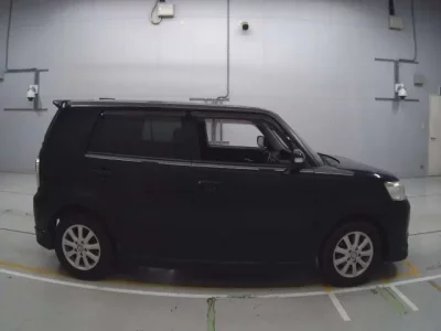 Toyota COROLLA RUMION