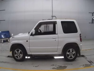 Nissan KIX