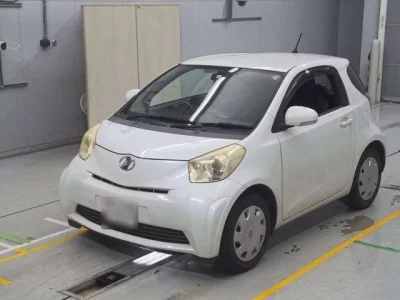 Toyota IQ
