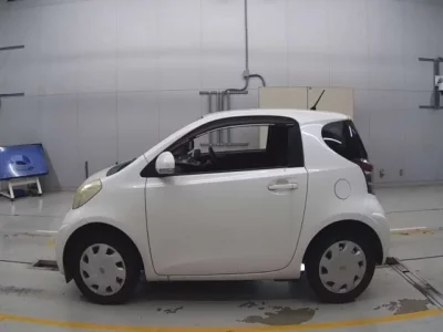 Toyota IQ