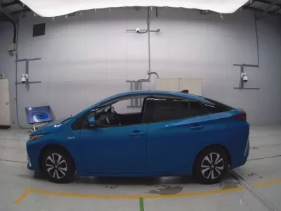 Toyota PRIUS PHV