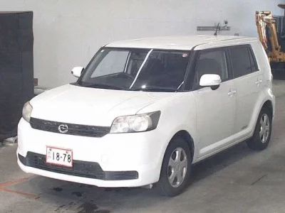 Toyota COROLLA RUMION