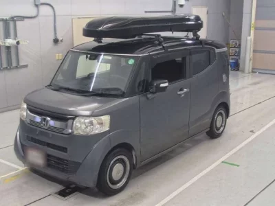 Honda N BOX SLASH