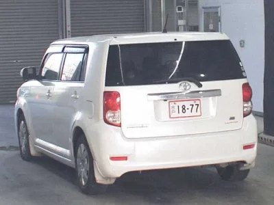 Toyota COROLLA RUMION