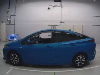 Toyota PRIUS PHV
