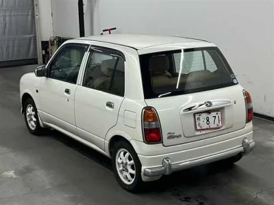 Daihatsu MIRA