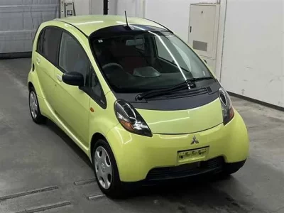 Mitsubishi I