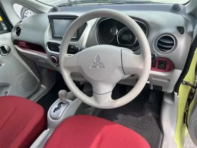 Mitsubishi I