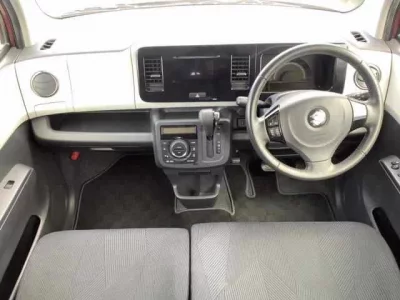 Suzuki MRWAGON