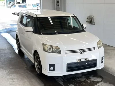 Toyota COROLLA RUMION