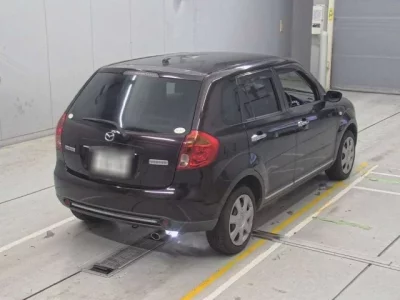 Mazda VERISA