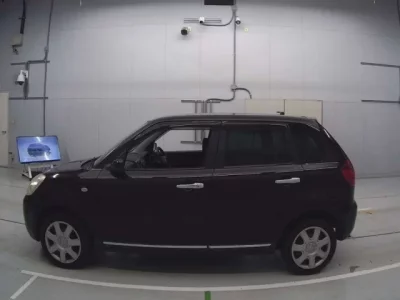 Mazda VERISA