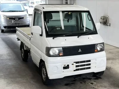 Mitsubishi MINICAB TRUCK
