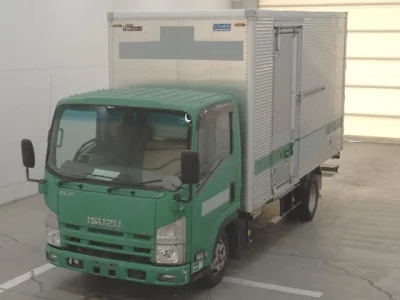 Isuzu ELF