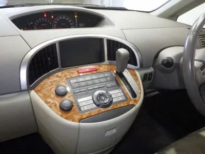 Nissan PRESAGE