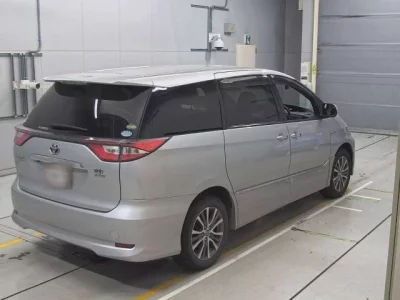 Toyota ESTIMA HYBRID