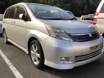 Toyota ISIS