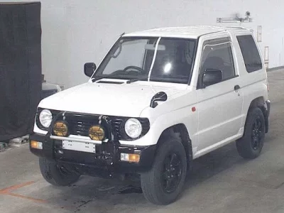Mitsubishi PAJERO MINI