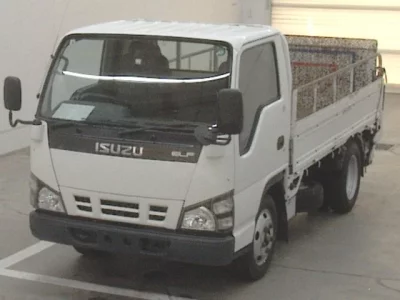 Isuzu ELF