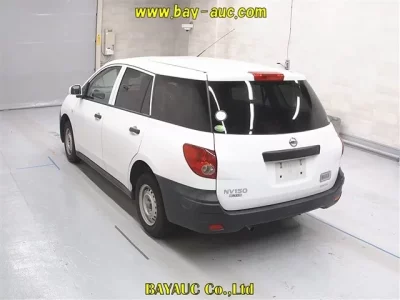 Nissan AD