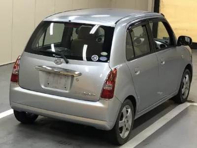 Daihatsu MIRA