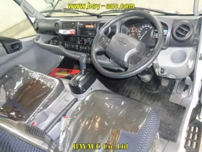 Hino DUTRO