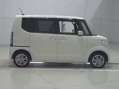 Honda N BOX PLUS