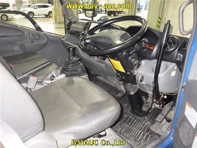 Hino DUTRO