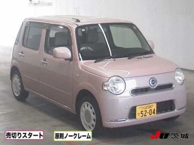 Daihatsu MIRA