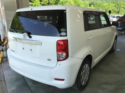 Toyota COROLLA RUMION