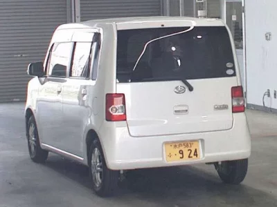 Daihatsu MOVE CONTE