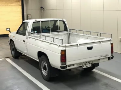 Nissan DATSUN PICKUP