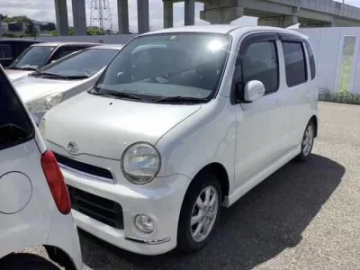 Daihatsu MOVE LATTE