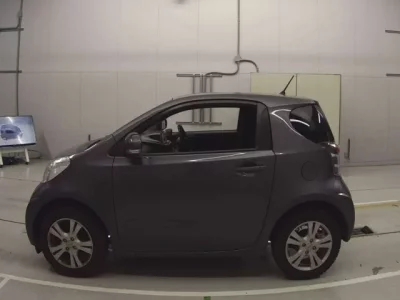 Toyota IQ