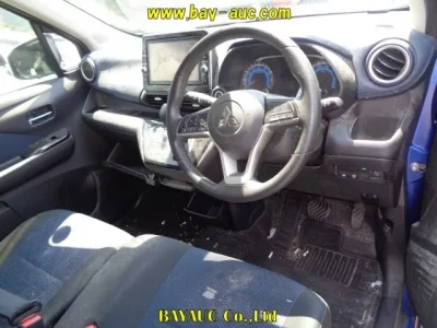Mitsubishi EK X