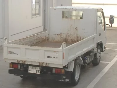 Isuzu ELF