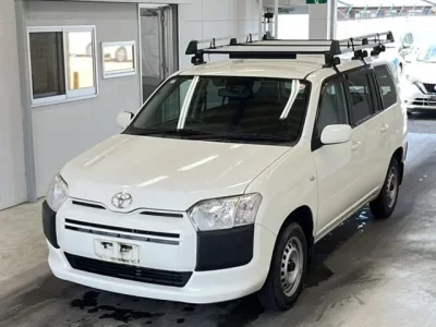 Toyota SUCCEED