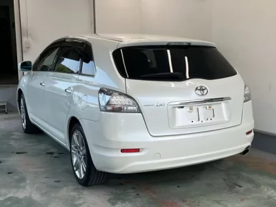 Toyota MARK X ZIO
