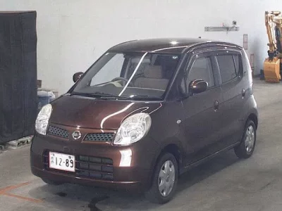 Nissan MOCO