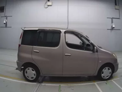 Toyota FUNCARGO